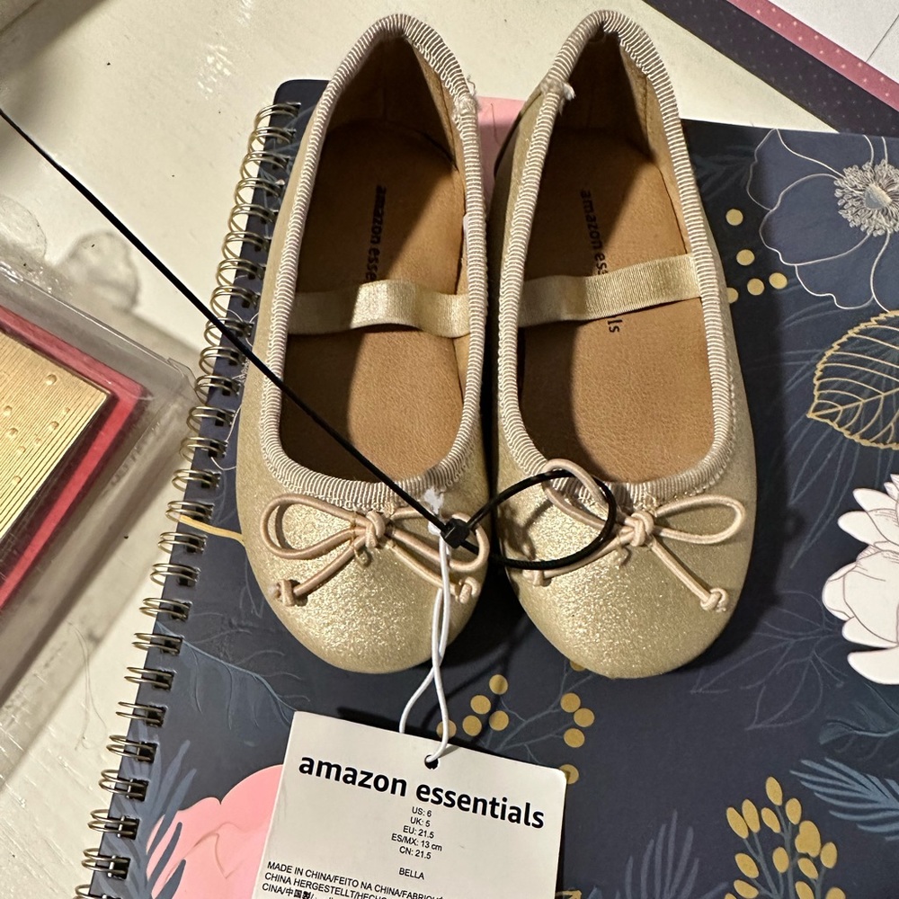 Girl Toddler/ Flat Ballerina shoes